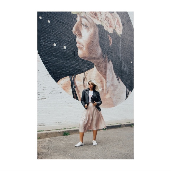 Rachel Roy Blush Pink Accordian Skirt - Picture 3 of 4